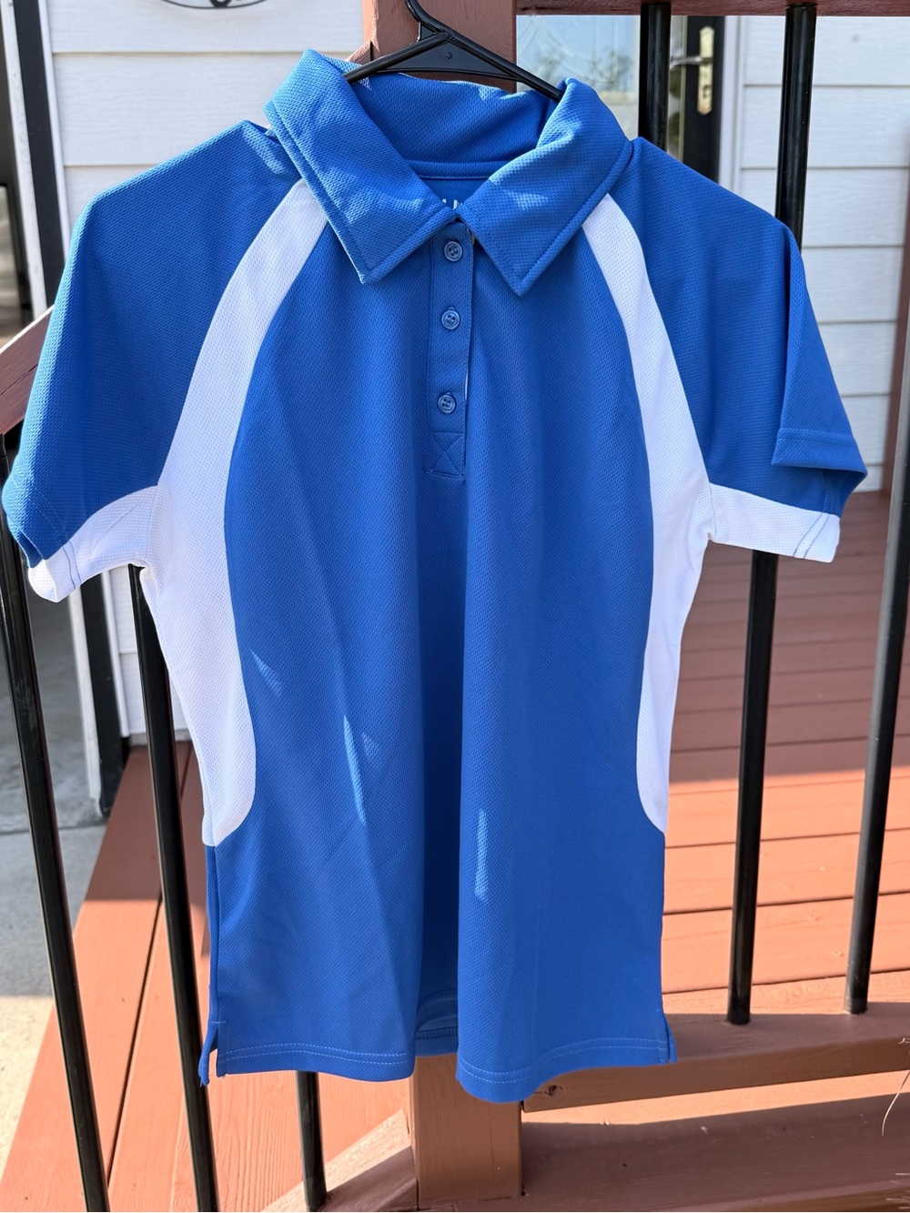 Guru Sportswear Blue & White Women’s Polo Shirt -Athletic Performance Size M New